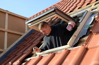 Pose de fenêtres de toit Velux à Mercury